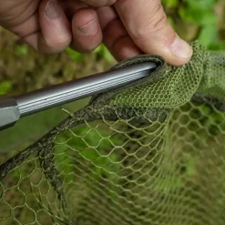 Korum Runder Barbenkescher Aus Metall Mit Latexnetz -Angebote Korum Store korum full metal latex barbel spoon ne 4